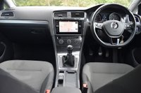 USED 2017 67 VOLKSWAGEN GOLF 1.4 TSI SE Nav Hatchback 5dr Petrol Manual Euro 6 (s/s) (125 ps) Sat Nav, DAB, Bluetooth Audio