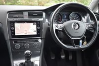 USED 2017 67 VOLKSWAGEN GOLF 1.4 TSI SE Nav Hatchback 5dr Petrol Manual Euro 6 (s/s) (125 ps) Sat Nav, DAB, Bluetooth Audio