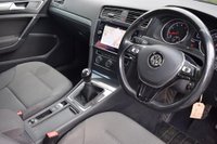 USED 2017 67 VOLKSWAGEN GOLF 1.4 TSI SE Nav Hatchback 5dr Petrol Manual Euro 6 (s/s) (125 ps) Sat Nav, DAB, Bluetooth Audio