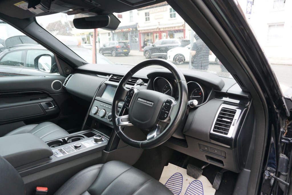USED 2020 20 LAND ROVER DISCOVERY 2.0 SD4 SE Auto 4WD Euro 6 (s/s) 5dr AUTOMATIC JUST ARRIVED