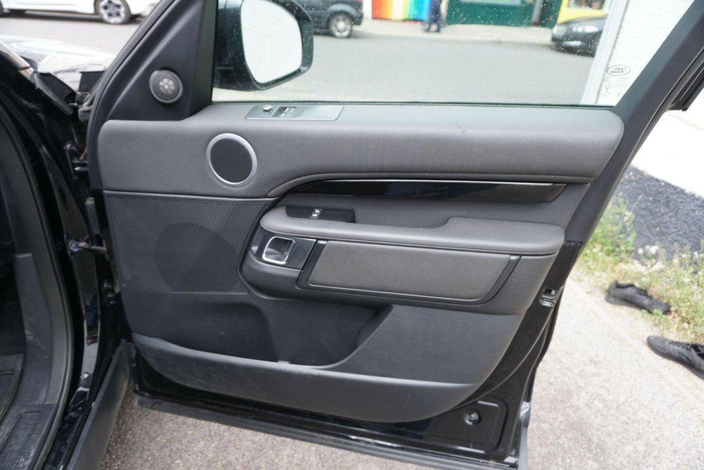 USED 2020 20 LAND ROVER DISCOVERY 2.0 SD4 SE Auto 4WD Euro 6 (s/s) 5dr AUTOMATIC JUST ARRIVED
