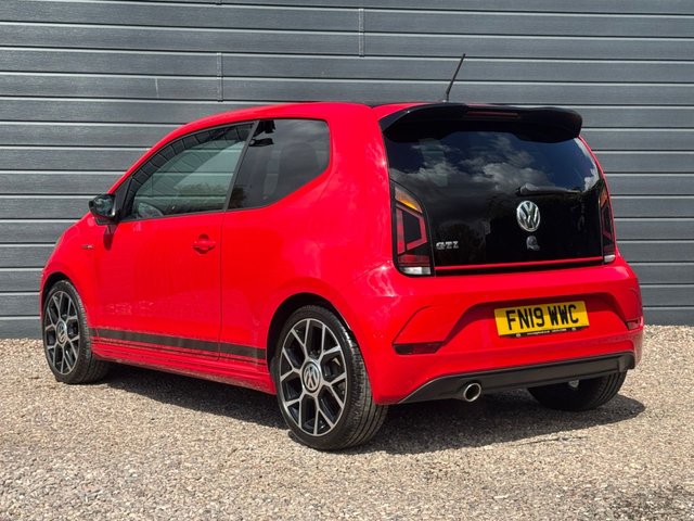 View our VOLKSWAGEN UP!
