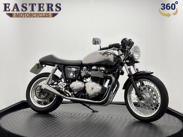 View our TRIUMPH Thruxton 900
