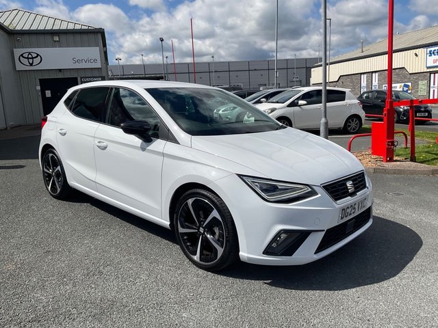 2025 SEAT IBIZA 1.0 TSI FR SPORT HATCHBACK 5DR PETROL MANUAL EURO 6 S S... photo