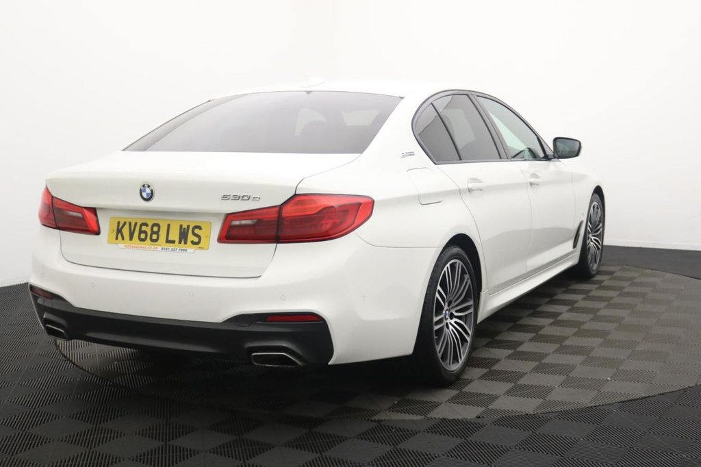 USED 2018 68 BMW 5 SERIES 2.0 530e 9.2kWh M Sport Saloon 4dr Petrol Plug-in Hybrid Auto Euro 6 (s/s) (252 ps) 19" Alloys, Sat Nav, Leather