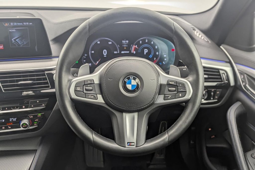 USED 2018 68 BMW 5 SERIES 2.0 530e 9.2kWh M Sport Saloon 4dr Petrol Plug-in Hybrid Auto Euro 6 (s/s) (252 ps) 19" Alloys, Sat Nav, Leather
