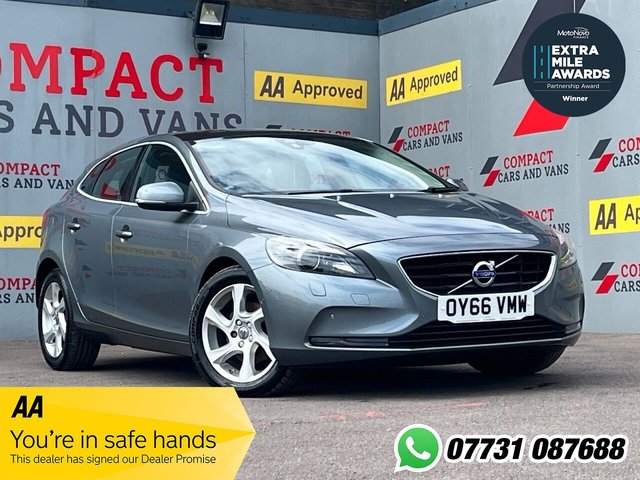 View our Volvo V40 2.0 D2 SE Lux Nav Hatchback 5dr Diesel Manual Euro 6 (s/s) (120 ps)