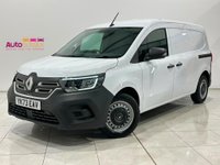 USED 2023 73 RENAULT KANGOO START LL21 E-TECH EV LWB Long Wheel Base Model