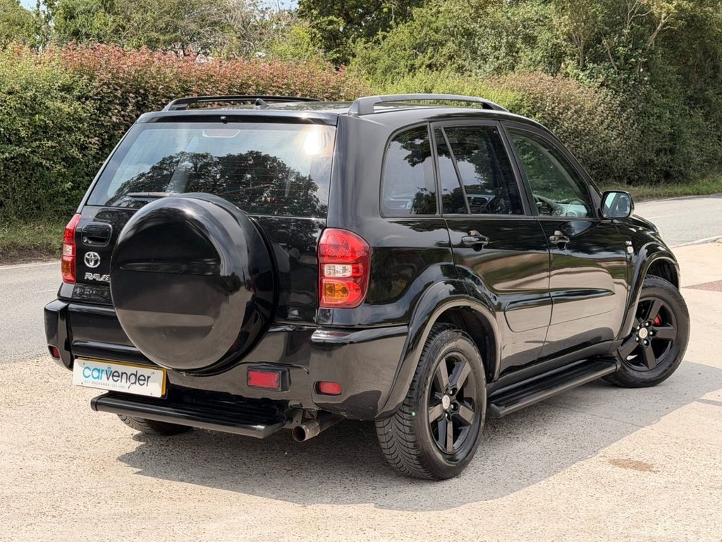 USED 2005 TOYOTA RAV4 2.0 VVT-i XT4 SUV 5dr Petrol Automatic 4WD (224 g/km, 147 bhp) 