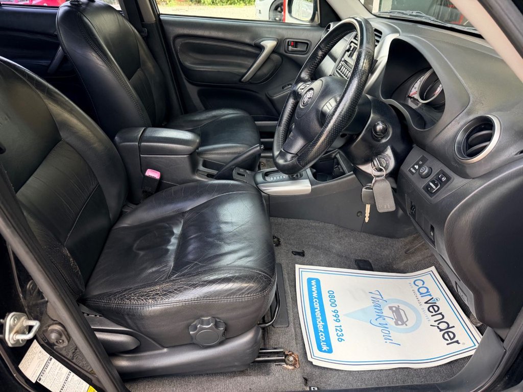 USED 2005 TOYOTA RAV4 2.0 VVT-i XT4 SUV 5dr Petrol Automatic 4WD (224 g/km, 147 bhp) 