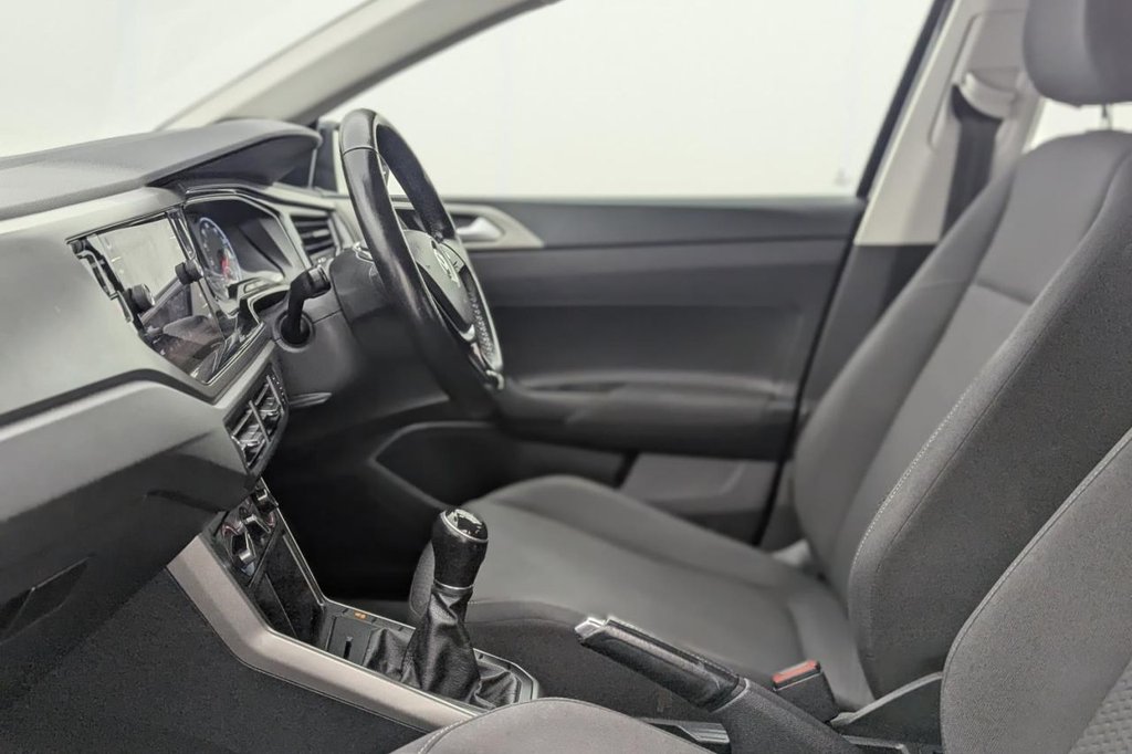 USED 2019 68 VOLKSWAGEN POLO 1.0 EVO SE Hatchback 5dr Petrol Manual Euro 6 (s/s) (65 ps) Car Play, 16" Alloys, Sensors