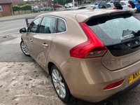 USED 2013 13 VOLVO V40 2.0 D3 SE Lux Nav Hatchback 5dr Diesel Manual Euro 5 (s/s) (150 ps) 
