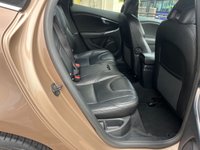 USED 2013 13 VOLVO V40 2.0 D3 SE Lux Nav Hatchback 5dr Diesel Manual Euro 5 (s/s) (150 ps) 