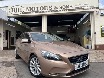 2013 VOLVO V40