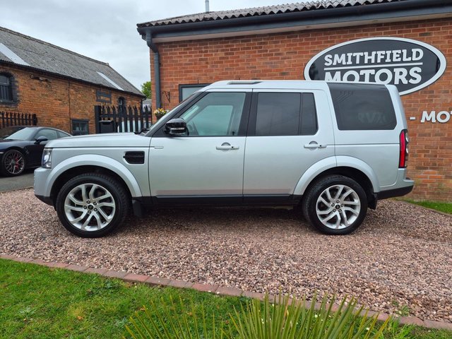 View our LAND ROVER DISCOVERY 4