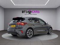 USED 2022 72 FORD FOCUS 1.0T EcoBoost MHEV ST-Line Vignale Hatchback 5dr Petrol Hybrid Manual Euro 6 (s/s) (155 ps) 1own/DigiDash/AppleCP/Sensors
