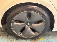 USED 2019 69 TESLA Model 3 (Dual Motor) Long Range Saloon 4dr Electric Auto 4WDE (346 ps)+2 KEYS+1 FORMER KEEPER+CLIMATE+2 CABLES+PANORAMIC SUNROOF+CRUISE+PARK CONTROL+FULL LEATHER HEATED SEATS+18