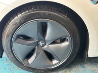 USED 2019 69 TESLA Model 3 (Dual Motor) Long Range Saloon 4dr Electric Auto 4WDE (346 ps)+2 KEYS+1 FORMER KEEPER+CLIMATE+2 CABLES+PANORAMIC SUNROOF+CRUISE+PARK CONTROL+FULL LEATHER HEATED SEATS+18