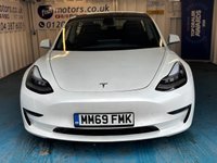 USED 2019 69 TESLA Model 3 (Dual Motor) Long Range Saloon 4dr Electric Auto 4WDE (346 ps)+2 KEYS+1 FORMER KEEPER+CLIMATE+2 CABLES+PANORAMIC SUNROOF+CRUISE+PARK CONTROL+FULL LEATHER HEATED SEATS+18