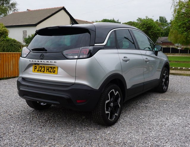 View our VAUXHALL CROSSLAND