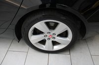 USED 2018 68 JAGUAR XF 2.0i Portfolio GPF Sportbrake 5dr Petrol Auto Euro 6 (stop/start) (250 ps) 