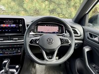 USED 2023 23 VOLKSWAGEN T-ROC 1.5 TSI R-Line SUV 5dr Petrol DSG Euro 6 (s/s) (150 ps) Black Design Pack | High Spec