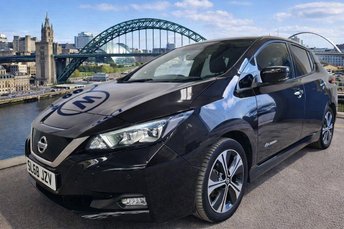 2018 NISSAN LEAF