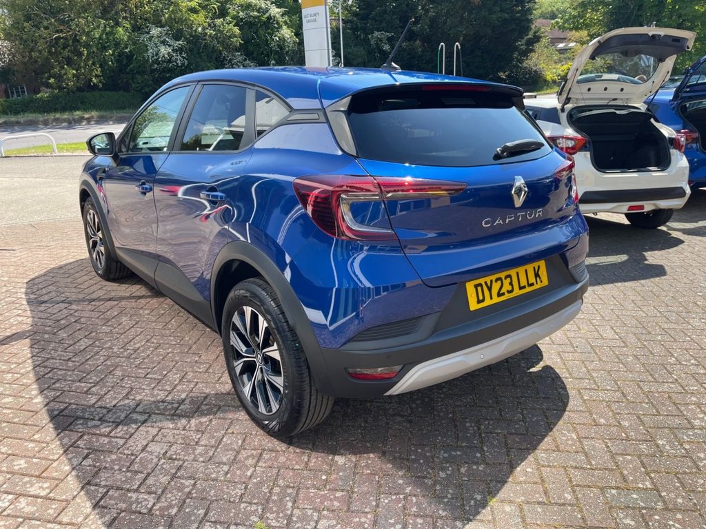 USED 2023 23 RENAULT CAPTUR 1.0 TCe evolution SUV 5dr Petrol Manual Euro 6 (s/s) (90 ps) 