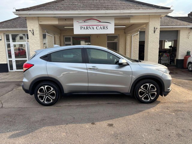 View our HONDA HR-V