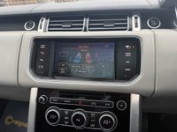 USED 2014 64 LAND ROVER RANGE ROVER 4.4 SD V8 Autobiography SUV 5dr Diesel Auto 4WD Euro 5 (339 ps) Full Service History+Electric Towbar+Panoramic Sunroof+360 Cameras+Massive Spec Car