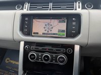 USED 2014 64 LAND ROVER RANGE ROVER 4.4 SD V8 Autobiography SUV 5dr Diesel Auto 4WD Euro 5 (339 ps) Full Service History+Electric Towbar+Panoramic Sunroof+360 Cameras+Massive Spec Car
