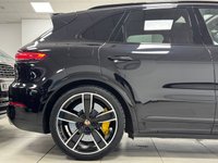 USED 2018 18 PORSCHE CAYENNE 4.0T V8 Turbo SUV 5dr Petrol TiptronicS 4WD Euro 6 (s/s) (550 ps) FSH/PORSCHE WARRANTY/MEGA SPEC