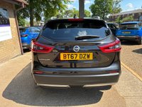 USED 2017 67 NISSAN QASHQAI 1.5 dCi N-Connecta SUV 5dr Diesel Manual Euro 6 (s/s) (110 ps) * PARKING CAMERA * GLASS ROOF * 1 KEEPER * SAT-NAV * 2 KEYS * F/S/H * FOLDING MIRRORS *