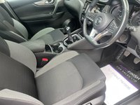 USED 2017 67 NISSAN QASHQAI 1.5 dCi N-Connecta SUV 5dr Diesel Manual Euro 6 (s/s) (110 ps) * PARKING CAMERA * GLASS ROOF * 1 KEEPER * SAT-NAV * 2 KEYS * F/S/H * FOLDING MIRRORS *