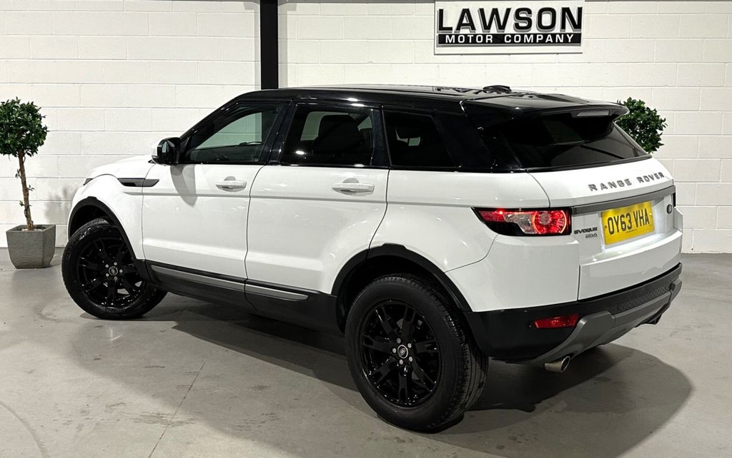 USED 2013 63 LAND ROVER RANGE ROVER EVOQUE 2.2 SD4 Pure SUV 5dr Diesel Manual 4WD Euro 5 (s/s) (190 ps) 