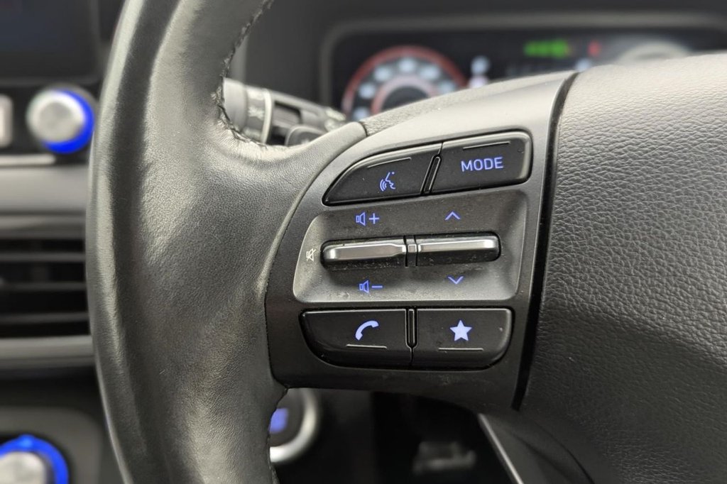 USED 2023 23 HYUNDAI KONA 39kWh Premium SUV 5dr Electric Auto (10.5kW Charger) (136 ps) Car Play, Heated Seats, Camera