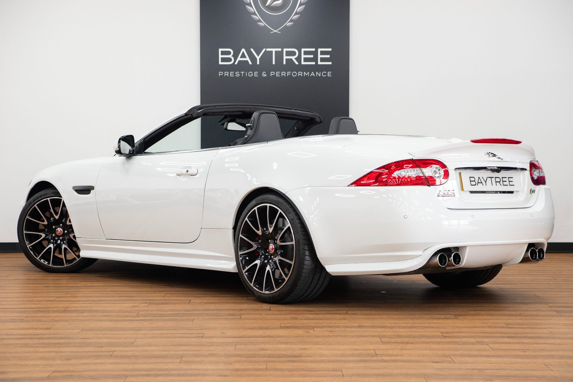 USED 2014 14 JAGUAR XK 5.0 V8 Dynamic R 