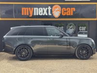 USED 2022 22 LAND ROVER RANGE ROVER 3.0 P400 MHEV SE SUV 5dr Petrol Auto 4WD Euro 6 (s/s) (400 ps) HIGH SPEC + REAR WHEEL STEERING + 23" ALLOYS + MERIDIAN SOUND + HEAD UP DISPLAY + BELGRAVIA GREEN + DEPLOYABLE SIDE STEPS + SLIDING PAN ROOF + 2 KEYS + FINANCE AVAILABLE + FULL LAND ROVER SERVICE HISTORY + PART EXCHANGE WELCOME