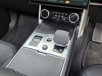 USED 2022 22 LAND ROVER RANGE ROVER 3.0 P400 MHEV SE SUV 5dr Petrol Auto 4WD Euro 6 (s/s) (400 ps) HIGH SPEC + REAR WHEEL STEERING + 23" ALLOYS + MERIDIAN SOUND + HEAD UP DISPLAY + BELGRAVIA GREEN + DEPLOYABLE SIDE STEPS + SLIDING PAN ROOF + 2 KEYS + FINANCE AVAILABLE + FULL LAND ROVER SERVICE HISTORY + PART EXCHANGE WELCOME