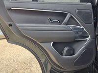 USED 2022 22 LAND ROVER RANGE ROVER 3.0 P400 MHEV SE SUV 5dr Petrol Auto 4WD Euro 6 (s/s) (400 ps) HIGH SPEC + REAR WHEEL STEERING + 23" ALLOYS + MERIDIAN SOUND + HEAD UP DISPLAY + BELGRAVIA GREEN + DEPLOYABLE SIDE STEPS + SLIDING PAN ROOF + 2 KEYS + FINANCE AVAILABLE + FULL LAND ROVER SERVICE HISTORY + PART EXCHANGE WELCOME