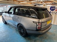 USED 2019 69 LAND ROVER RANGE ROVER 2.0 P400e 12.4kWh GPF Vogue SUV 5dr Petrol Plug-in Hybrid Auto 4WD Euro 6 (s/s) (404 ps)+2 KEYS+1 FORMER KEEPER+HISTORY+PANORAMIC SUNROOF+PARK CONTROL+CAM+PRIVACY+CLIMATE+POWER BOOT+MEDIA+BLUETOOTH+NAV+GHOST ALARM+22