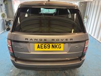 USED 2019 69 LAND ROVER RANGE ROVER 2.0 P400e 12.4kWh GPF Vogue SUV 5dr Petrol Plug-in Hybrid Auto 4WD Euro 6 (s/s) (404 ps)+2 KEYS+1 FORMER KEEPER+HISTORY+PANORAMIC SUNROOF+PARK CONTROL+CAM+PRIVACY+CLIMATE+POWER BOOT+MEDIA+BLUETOOTH+NAV+GHOST ALARM+22
