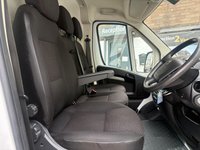 USED 2022 71 PEUGEOT BOXER 2.2L 162 BHP A/C~REAR PARKING SENSRS~SATNAV