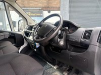 USED 2022 71 PEUGEOT BOXER 2.2L 162 BHP A/C~REAR PARKING SENSRS~SATNAV