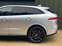 USED 2019 19 JAGUAR F-PACE 5.0 V8 SVR SUV 5dr Petrol Quickshift AWD Euro 6 (s/s) (550 ps) 