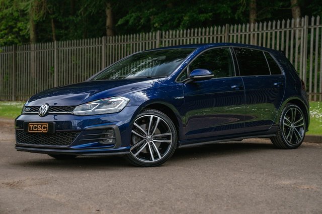 View our VOLKSWAGEN GOLF