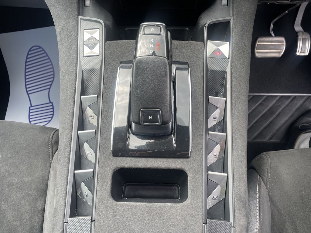 USED 2019 19 DS AUTOMOBILES DS 7 CROSSBACK 1.6 PureTech GPF Performance Line Crossback 5dr Petrol EAT8 Euro 6 (s/s) (225 ps) Rear Parking Sensors, CarPlay