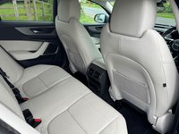 USED 2020 70 JAGUAR XE 2.0 D180 R-Dynamic SE Saloon 4dr Diesel Auto Euro 6 (s/s) (180 ps) LUXURY MOTORING++EXCELLENT ECONOMY