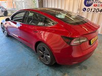 USED 2020 70 TESLA Model 3 Standard Range Plus Saloon 4dr Electric Auto RWD (241 bhp)+2 KEYS+2 FORMER KEEPERS+NAV+2 CABLES+PANORAMIC SUNROOF+CLIMATE+CRUISE+PARK CONTROL+CAM+FULL LEATHER HEATED SEATS+BLUETOOTH+MEDIA+APPS+DAB+ALLOYS 2 KEYS+2 FORMER KEEPERS+NAV+2 CABLES+PANORAMIC SUNROOF+CLIMATE+CRUISE+PARK CONTROL+CAM+FULL LEATHER HEATED SEATS+BLUETOOTH+MEDIA+APPS+DAB+ALLOYS+HPI CLEAR