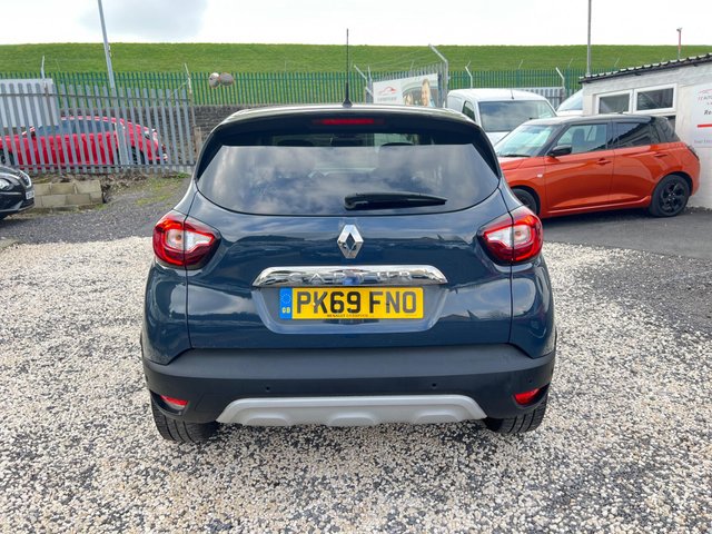 View our RENAULT CAPTUR